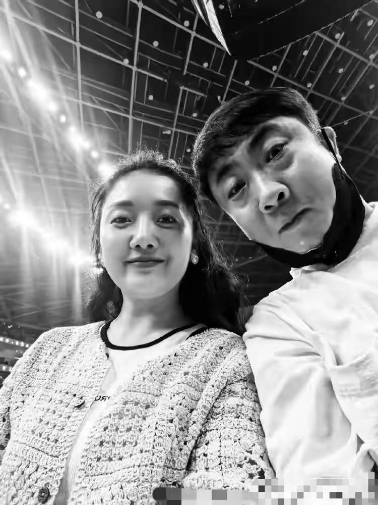 乔杉，泪崩了！

4月29号，知名演员乔杉，突然被老婆莫丹曝出一段他痛哭流涕的视