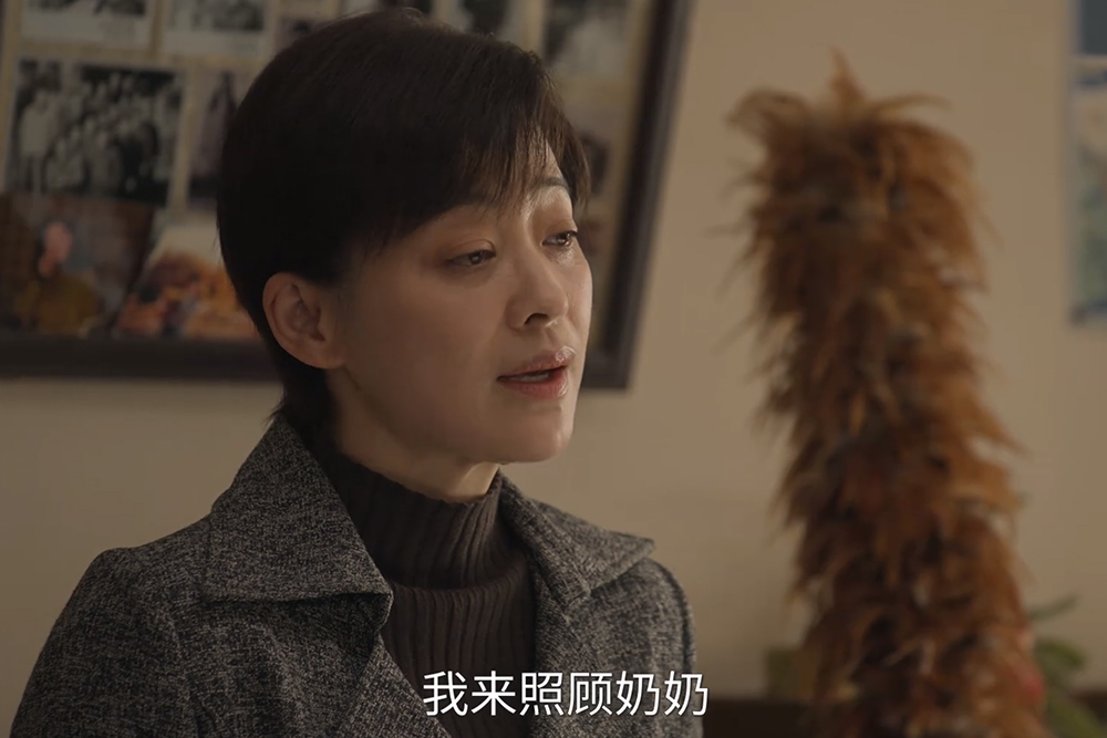 《六姊妹》何家这六个女儿，最让人心疼的就是何家丽了。
 
身为六个姐妹中的老大，