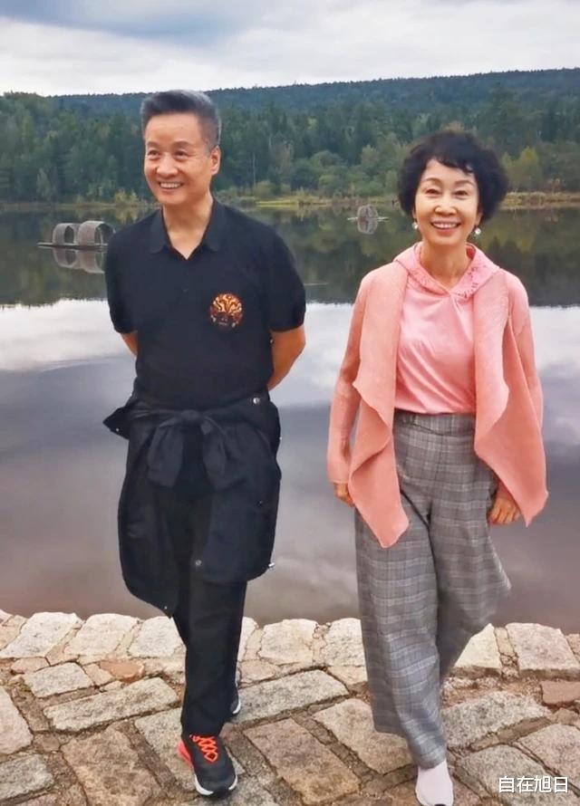 事实证明，再多的名和利也救不了“唱了一辈子军歌”的阎维文！（事实多次证明）-第21张图片-九妖电影