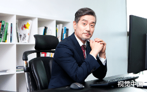 公司困难，老板却在温柔乡，员工却要睡公司？还不准催工资！这福报你想要吗？