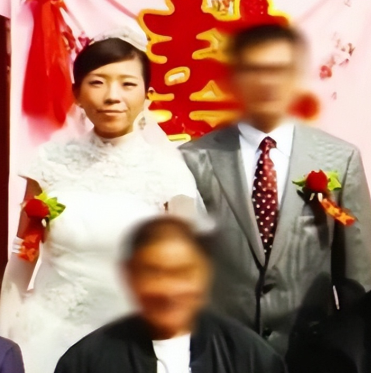 2020年，在电视台的帮忙下，来自河南安阳的上海交大女博士杨楠，终于见到了她失踪