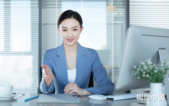 跟公司要年终奖后我被裁了