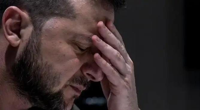 网传的美国—乌克兰矿产资源协议的草案文本，大致内容如下：
1. 乌克兰政府向美国