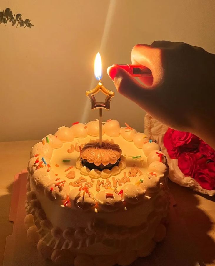 今天我40岁生日，却哭着过的。早晨老公出门前我提醒他，今天是我生日，如果能早点回