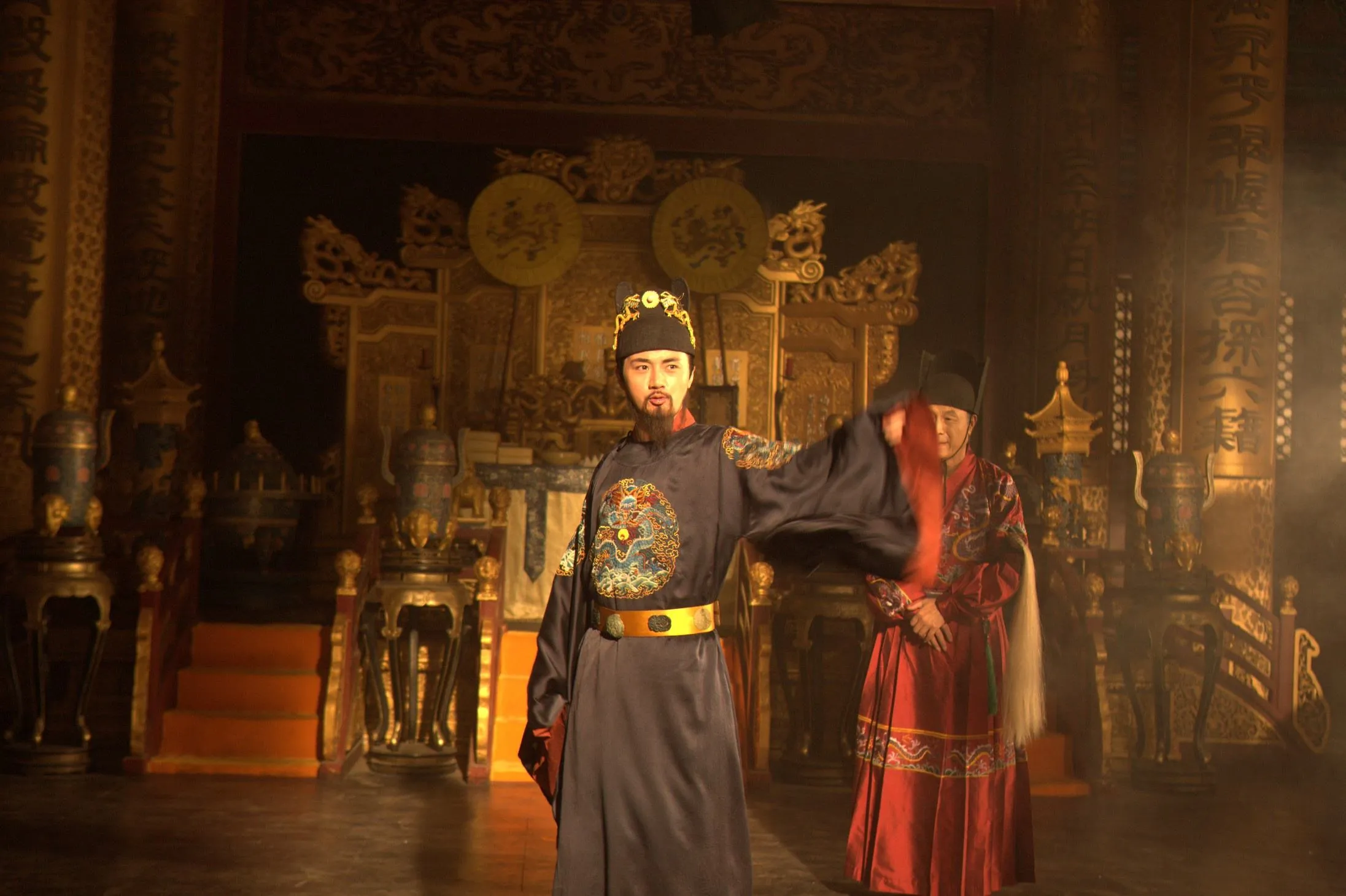 明实亡于崇祯，不是万历，更不是嘉靖。一个执政近20年的皇帝，我们不能把他的锅推给