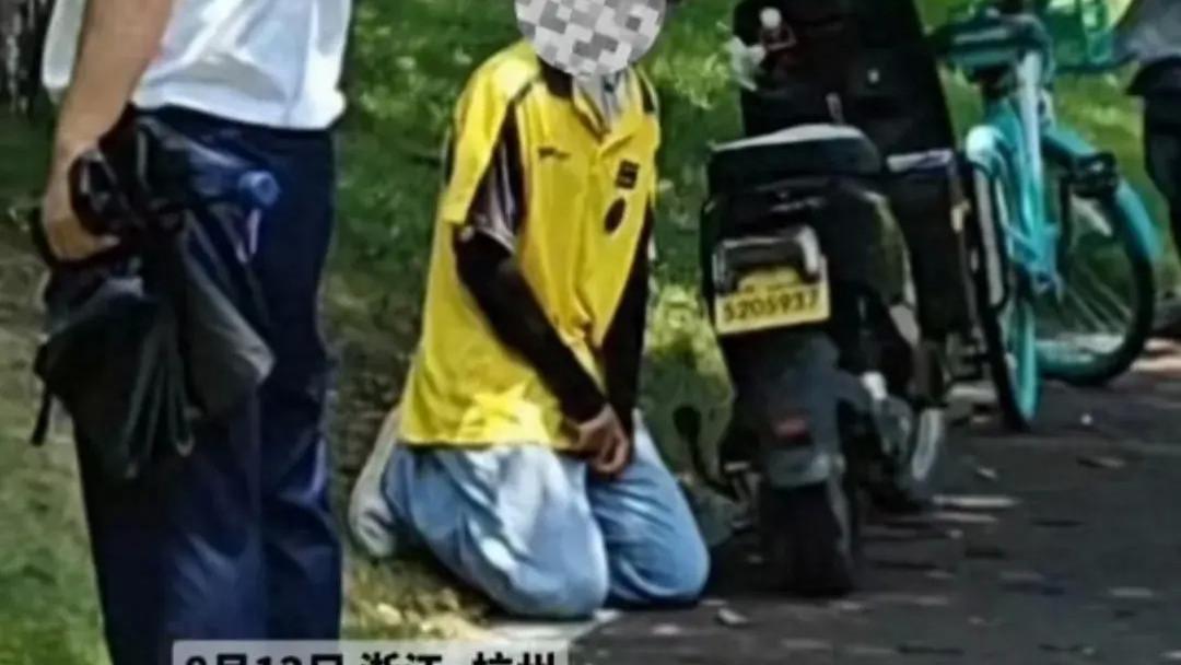 杭州骑手跪求保安，美团如何面对社会对骑手权益的质疑？
