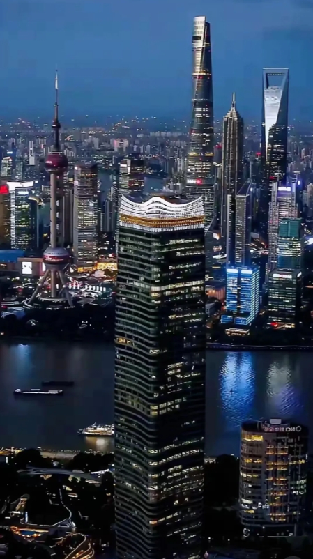 这下惹祸了吧！
都说了不要捐炫耀，现在好了彻底惹到美国人心痒难耐了，美国人都想来
