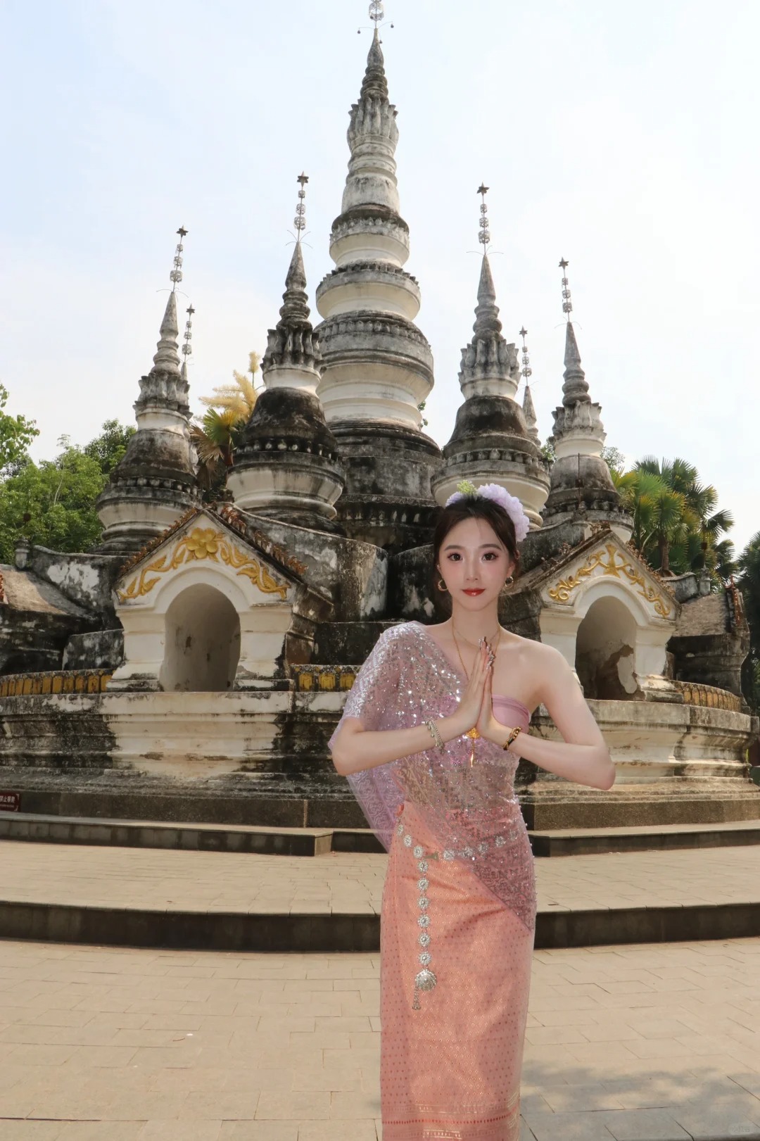 快看看我拍到的仙女～
今天来当傣妹咯～