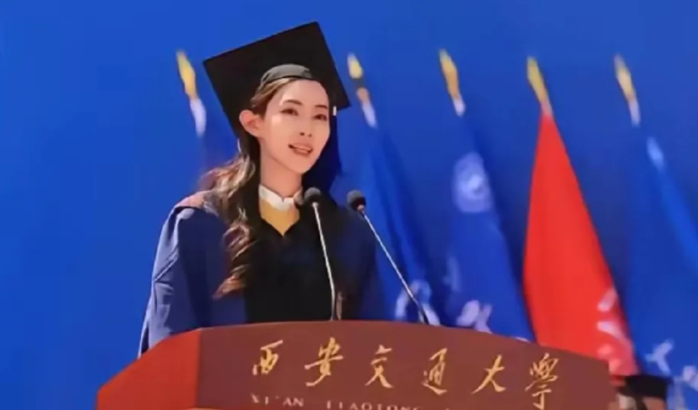 学术妲己，这个词汇最开始就是上海交大，钱璐璐通过四次婚姻，直接入了美国籍成为学校