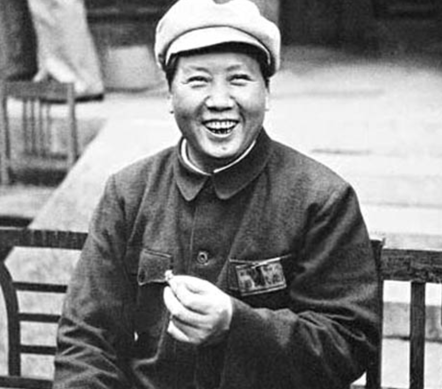 毛主席的胸怀有多大，从他对刘志丹说过的一段话就知道了。

刘志丹是陕北红军的创始