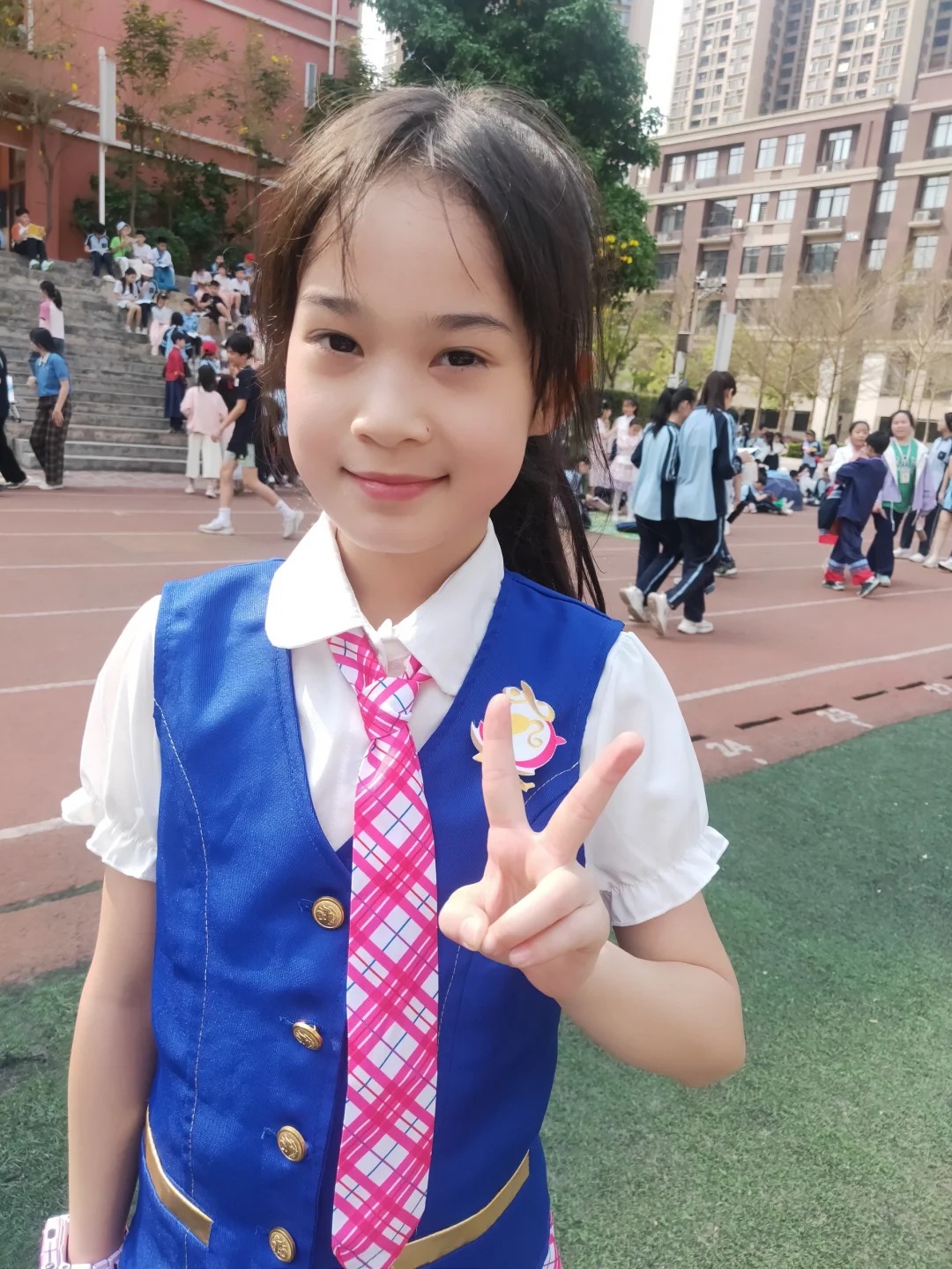 学校的读书节活动硬生生变成了漫展😂