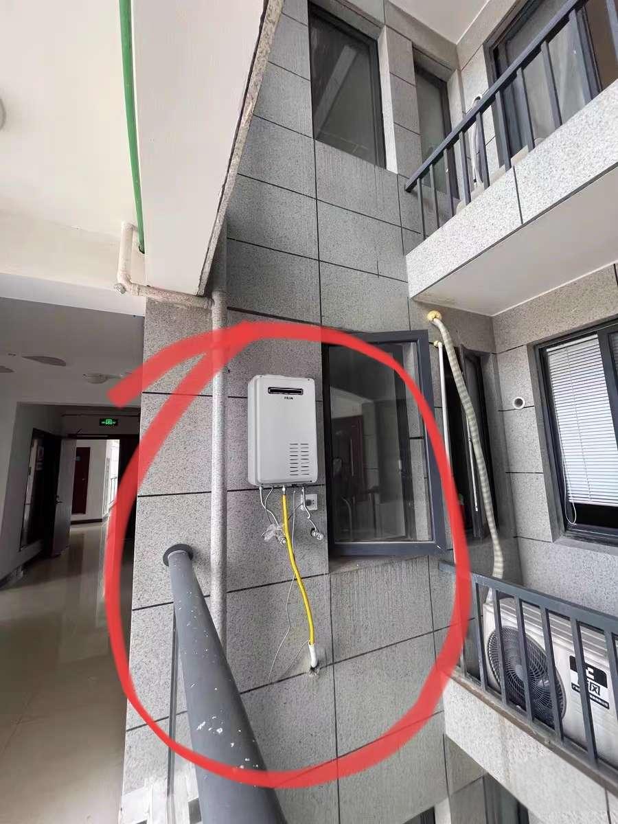 为什么要安装在外边呢？