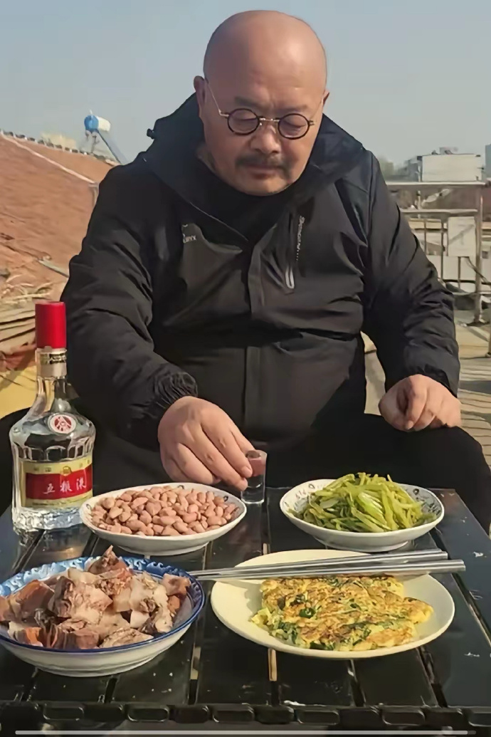 社会我刀郎哥哥！不装，看着得劲！