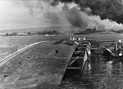 突发的袭击，美国舰队损失惨重