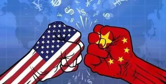 近段时间，中国六代机、两栖攻击舰啥的新闻满天飞，可谓高调地低调了一次。
    