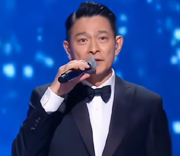 刘德华台北演唱会一首《中国人》，意义深远