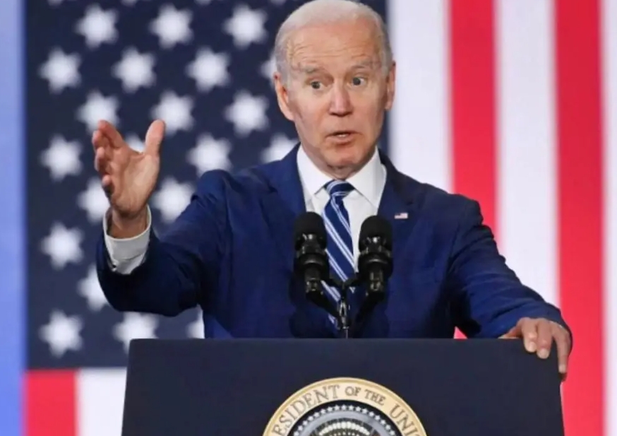 我个人认为，拜登是美国历任总统当中最狡猾的，最有心计的一个人。特朗普十个加起来都