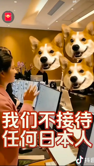 腾冲鑫际洲酒店火了，酒店大堂已堆满了热心网友送来的鲜花和女孩儿们喜欢喝的奶茶，还