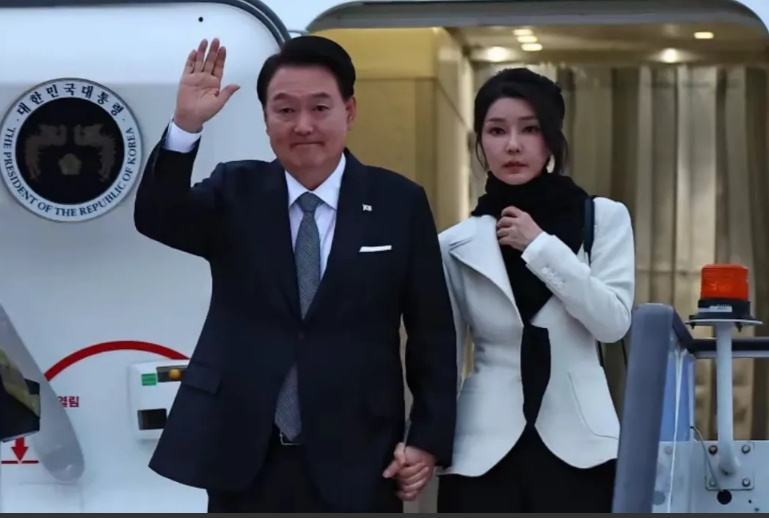 韩国总统尹锡悦手机通话记录被查，其实尹锡悦和金建希这对夫妻还是很可怜的，在一起几