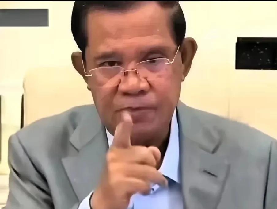 洪森运河谈判本可以顺利结束，但却以低调收场告终。洪森知道谈判失败，选择不承担责任