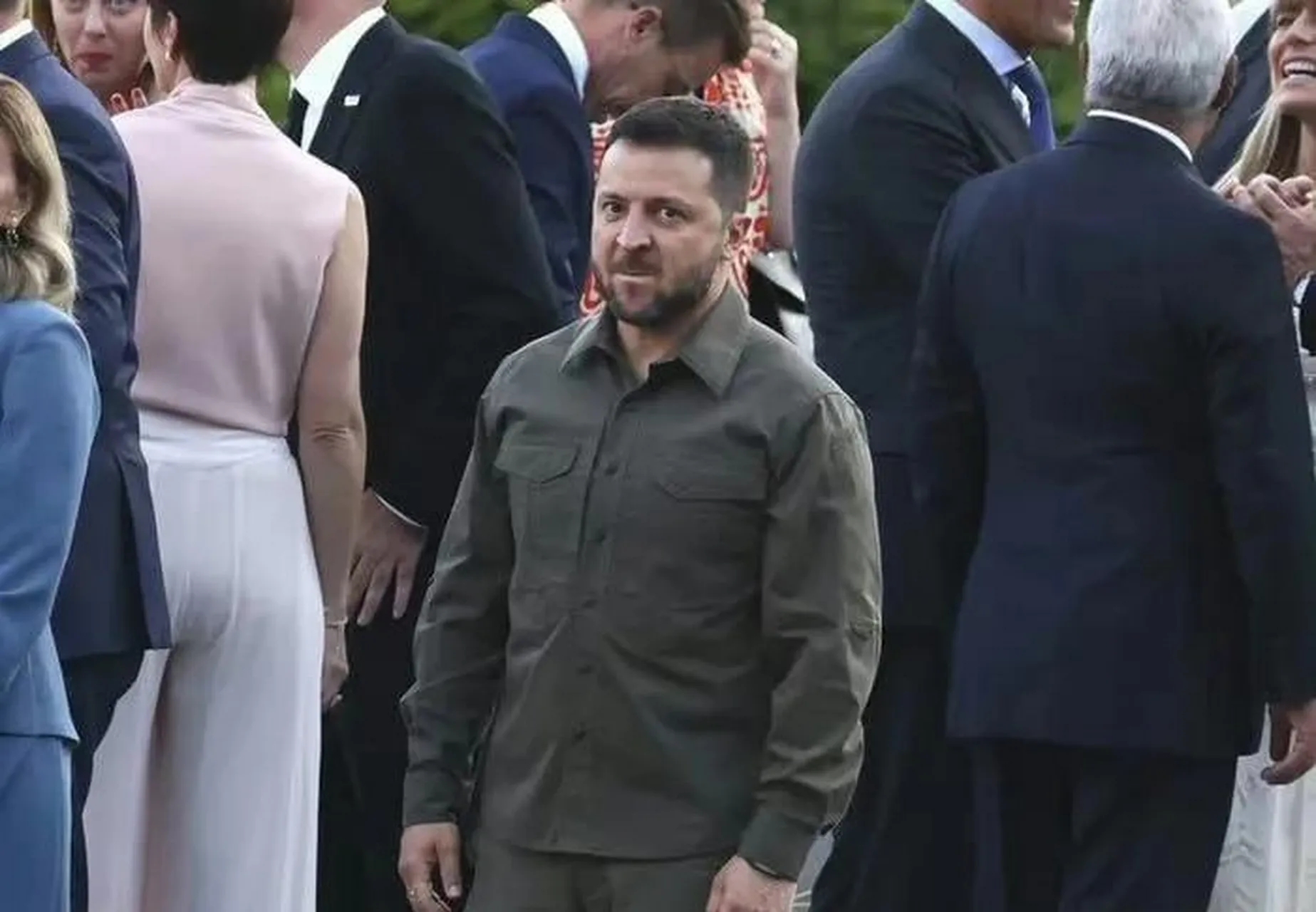 北约用一个非常尴尬的理由拒绝了乌克兰。

据英国《每日电讯报》7月2日报道，因腐