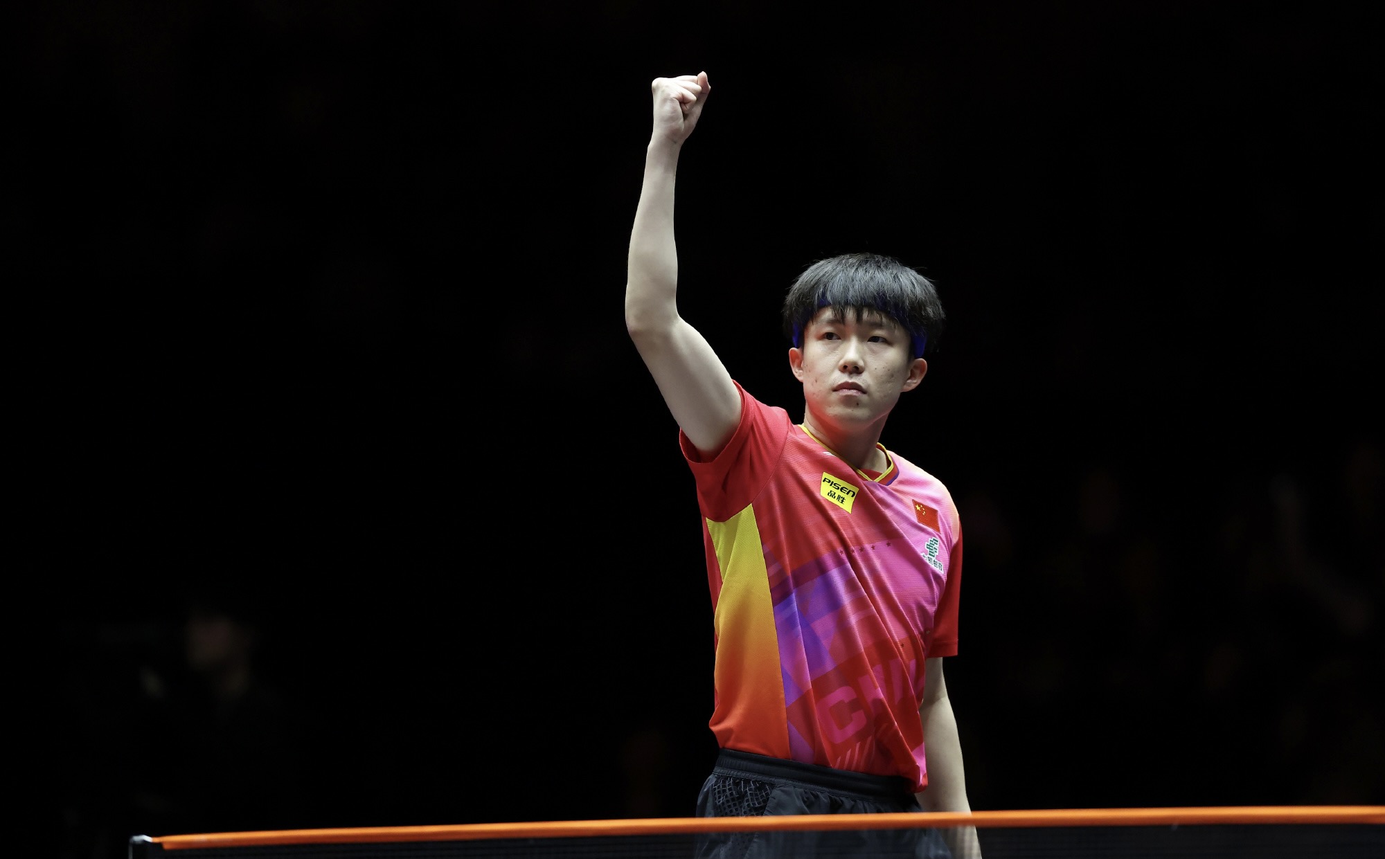 太疯狂！王楚钦轰10-0打到张本静音 日本观众沉默 大比分4-0夺冠