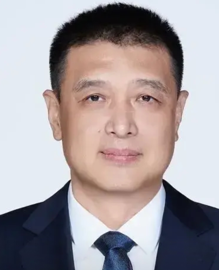 闵鹿蕾真的应该检讨一下了，输球不可怕，可怕的是北控队竟然在主场被新疆队打的毫无还