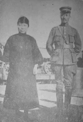 1925年12月25日，张学良得知郭松龄夫妇被抓后，连忙发电报让把人带来，不料张