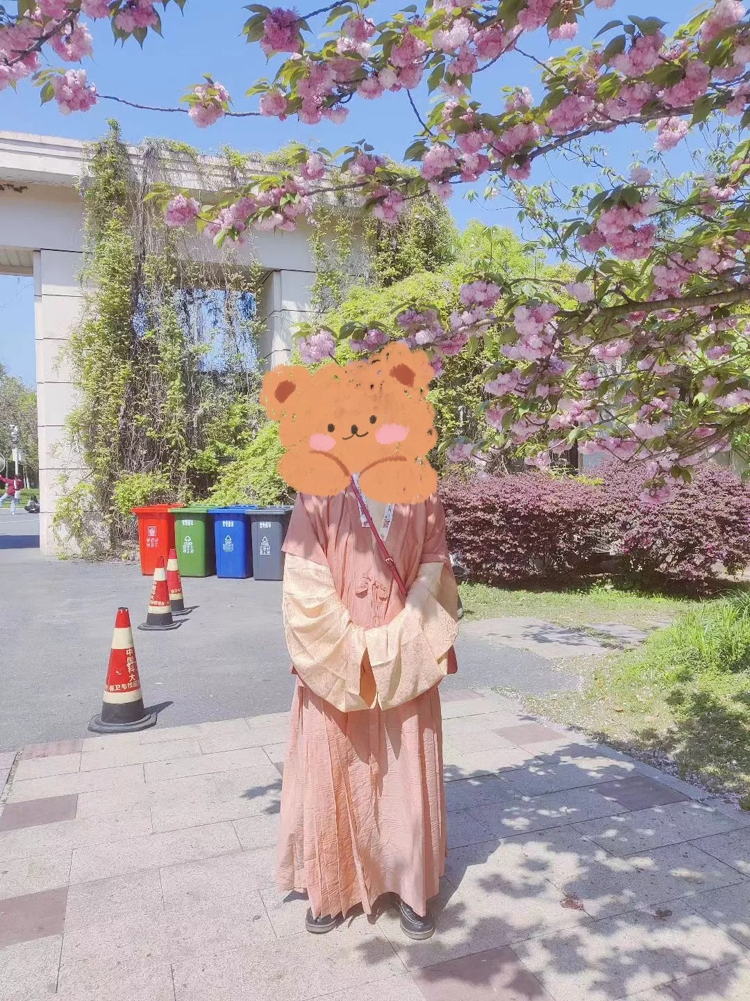 震惊！三年前就认识了我的相亲对象
啊啊啊啊啊啊
事情是这样的 ，我那个相亲对象不