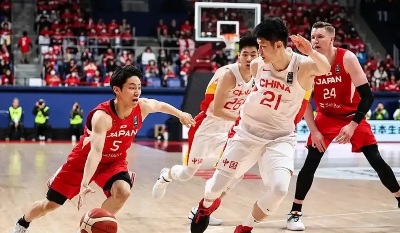 为什么此次亚预赛日本大名单里面，巴黎奥运会六名主力球员均不在列？

1. 第一个