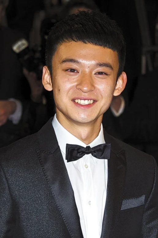 董子健离婚后专注事业，前妻感情事业双丰收