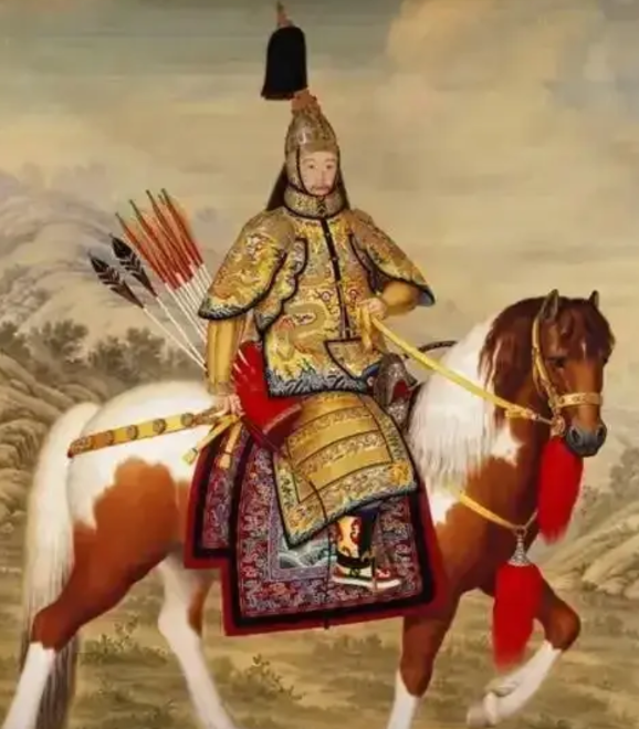 乾隆最大的优点，就是具备一个优秀政治家的最基本素养，那便是无情。

讷亲是乾隆一