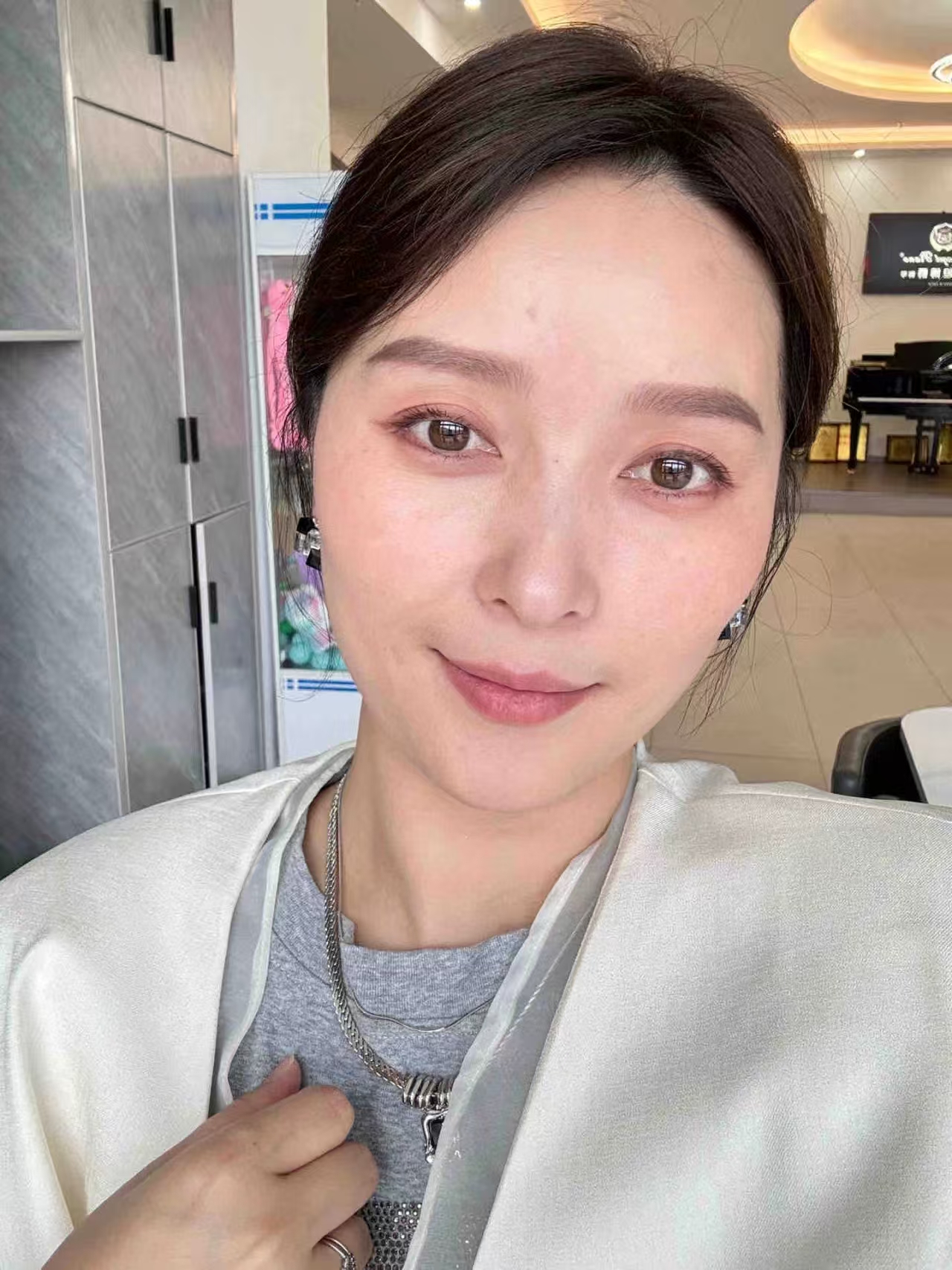 32岁两个小孩她妈妈了，你们的32岁呢？