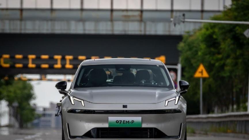 敢于挑战极限，领克07 EM-P用实力诠释“超纲安全”的真谛