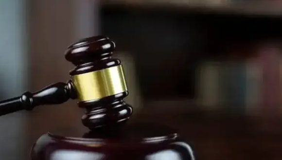 网民最关注诋毁江秋莲的诽谤者，会不会受到法律严惩？

难以想象，一个中年失孤的母