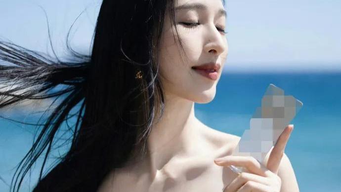 张俪这魔鬼身材真是绝！身材修长像版“女帝”，难怪是渣男回收站