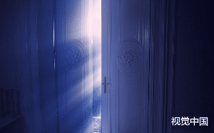 妻子以为我看不到，其实我早就复明了，没想到发现了妻子的真面目！