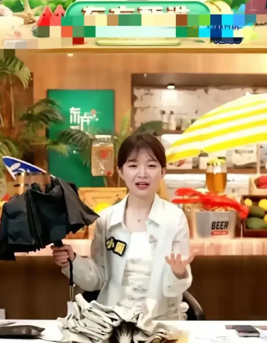 从主播小圆出轨看东方甄选的“选品”眼光，现在东方甄选小圆出轨上了热搜，目前进入到