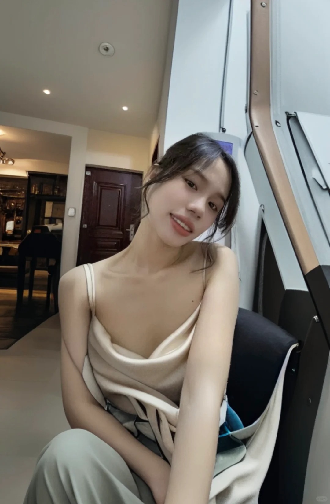 大家可以帮我p个🐻吗？
没胸的烦恼😩