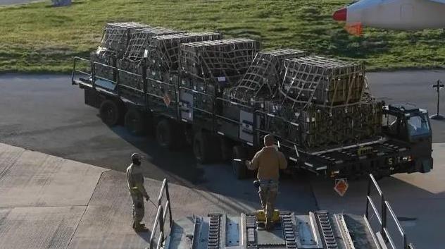 俄乌战争对美国的这个好处，真的让人羡慕
2022年2月俄乌冲突升级以来，美国共向