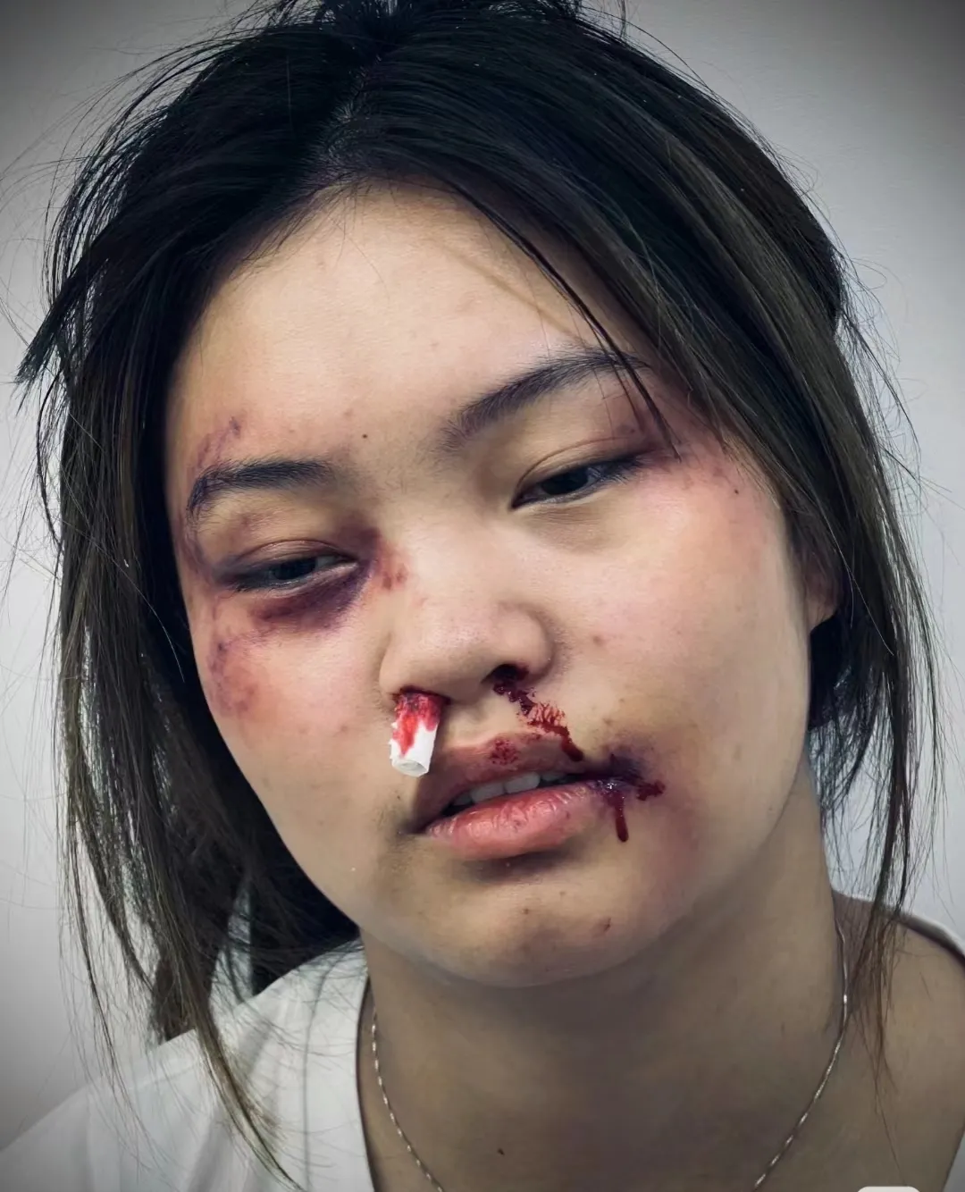 瞒着老公，我偷偷和初恋一起去了漓江旅游，回来后，我依旧像往常一样照顾孩子，每天按