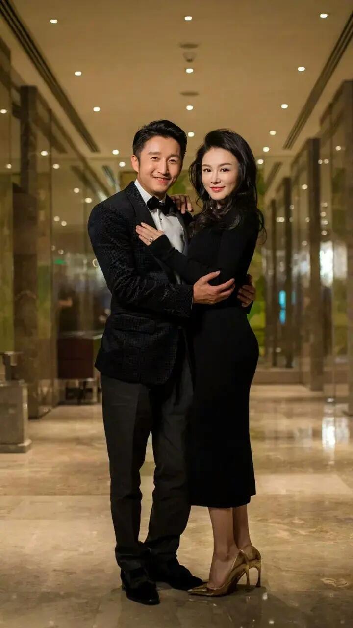 邹市明与冉莹颖的情感经历