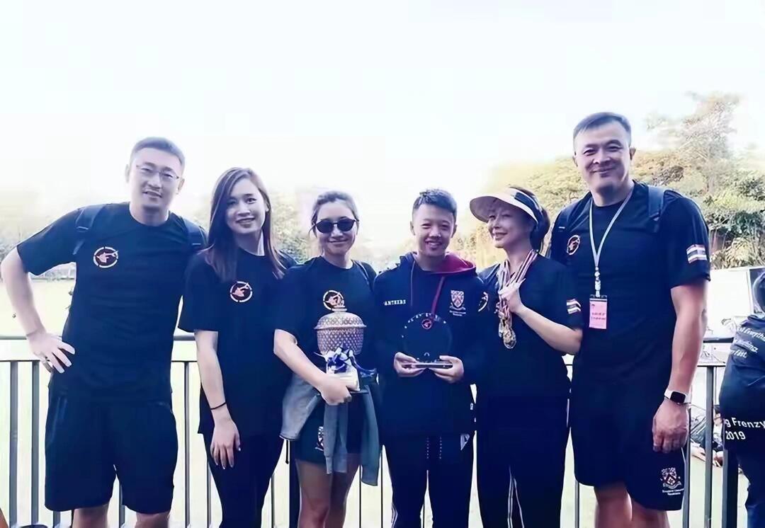 重返舞台：孙悦的魅力永恒
