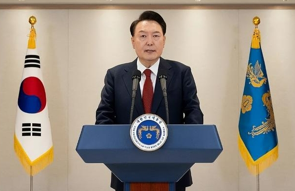 抓捕尹锡悦最难的地方在于，美国人现在还没有点头。美国人对尹锡悦下台还没有下定最后