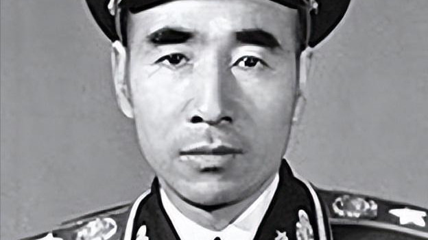 林帅、粟裕打法差异：华野成建制歼灭敌人，为何在东野很少出现？