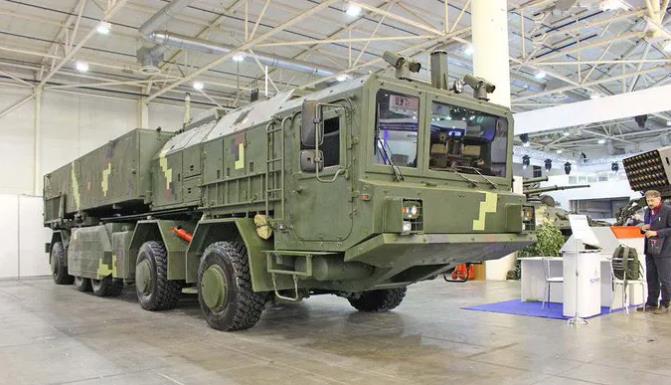 有相关专家表示乌军研发成功的弹道导弹是SAPSAN，它的出口版叫雷霆2 Hrim