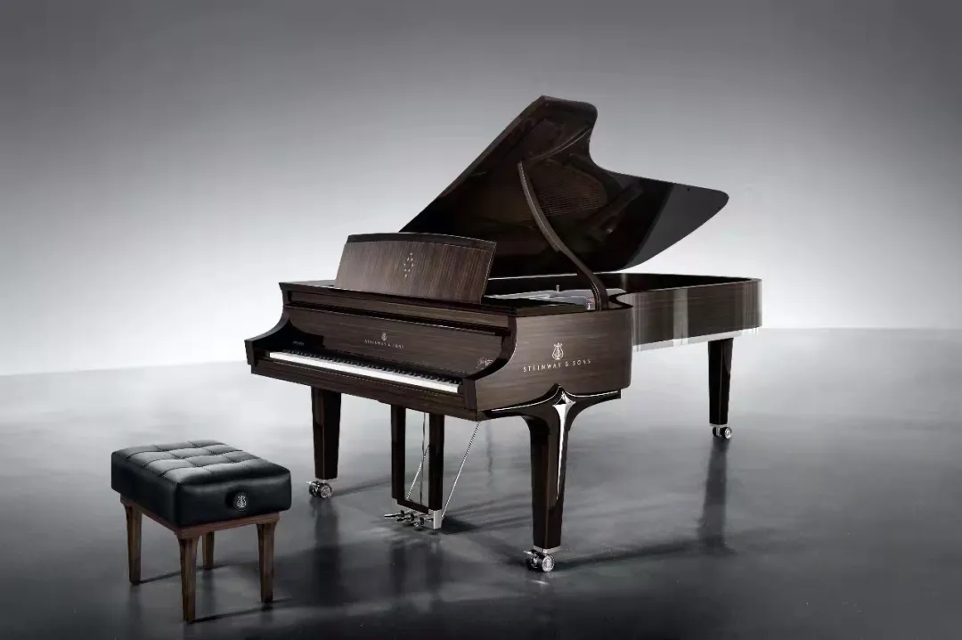 四川盛音乐器|我重生了，重生成了一架钢琴...