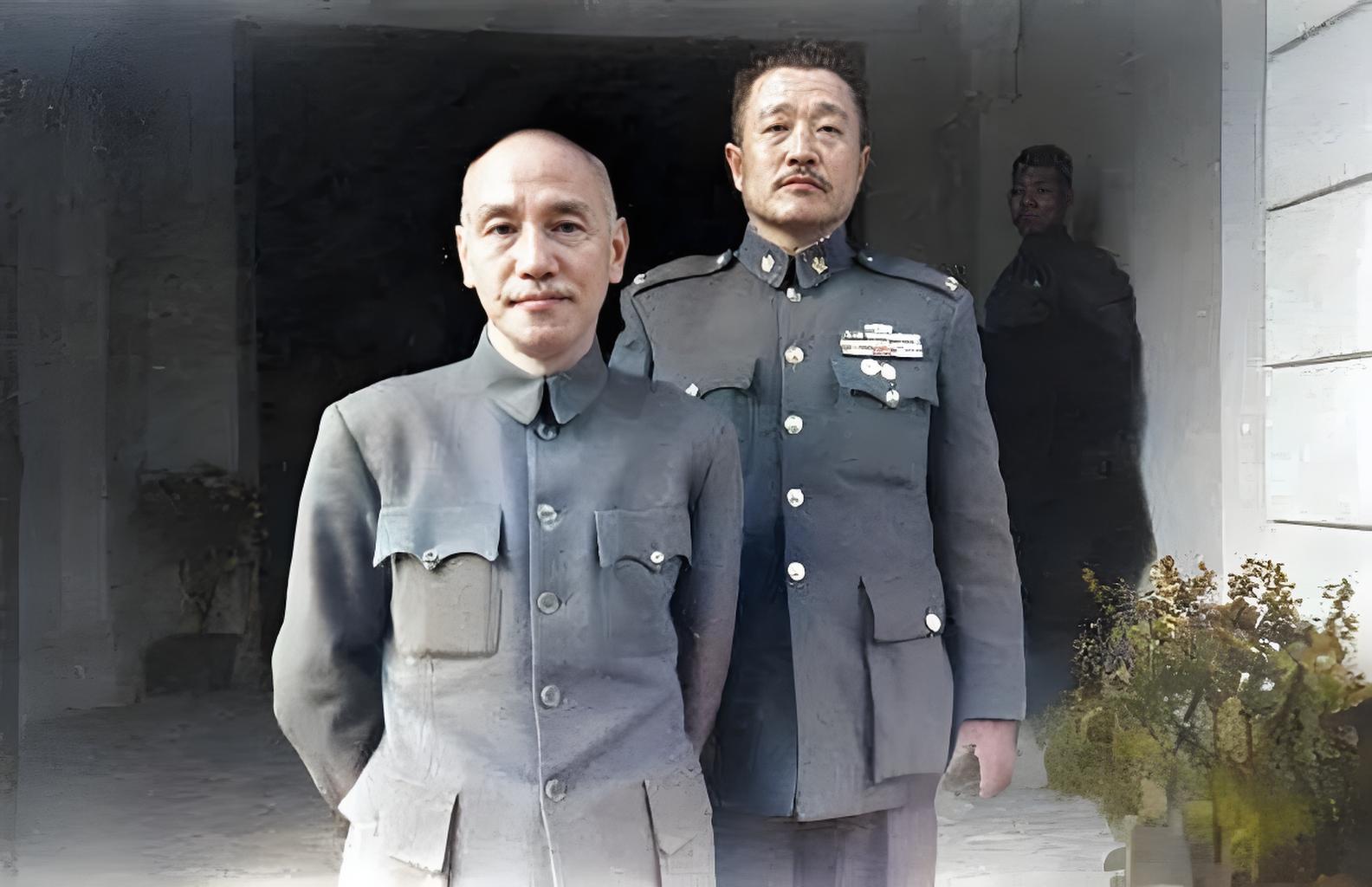 1948年11月蒋介石和杜聿明在北平