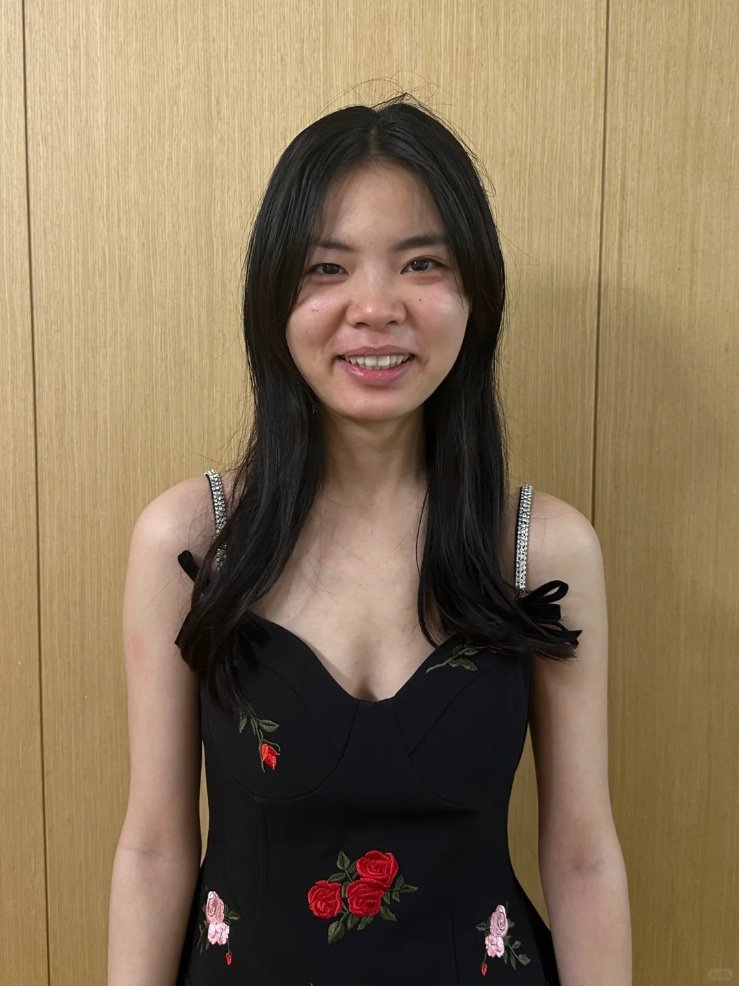 姐不知道怎么就变成美女了…
有宝宝喜欢这个妆容吗？喜欢的我去拍妆教～