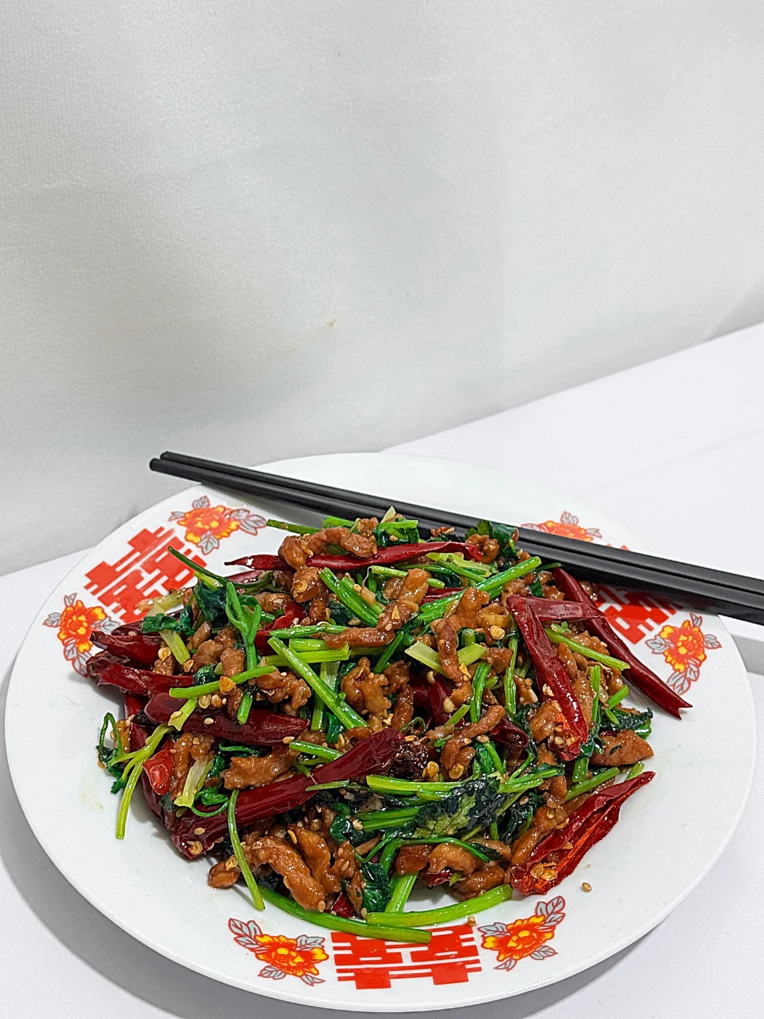 今天吃什么|在家做饭🍳香辣肉丝（附做法）